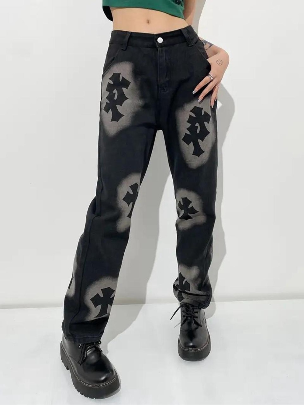 Women's Black Distressed Graphic Jeans